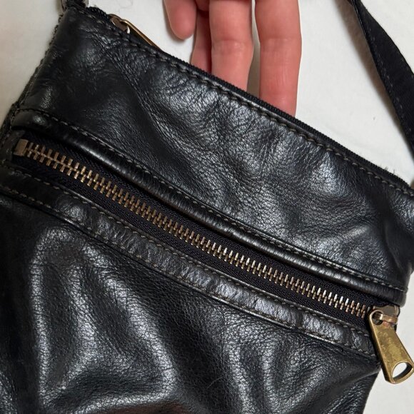 Black Leather Aged Metal Hardware Fossil Crossbody Small Petite - Picture 4 of 11